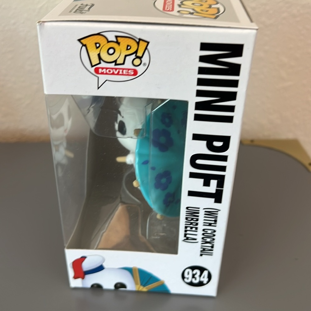 FUNKO POP Ghostbusters Mini Puft Vinyl Figure with Cocktail Umbrella 934 - Picture 3 of 6
